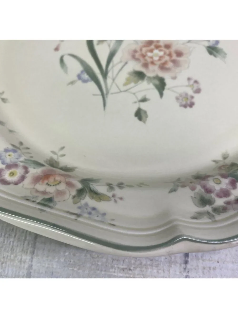 Mikasa PEONY BOUQUET Heritage Peach Blue Flower 1 Dinner Plate & 1 Salad Plate